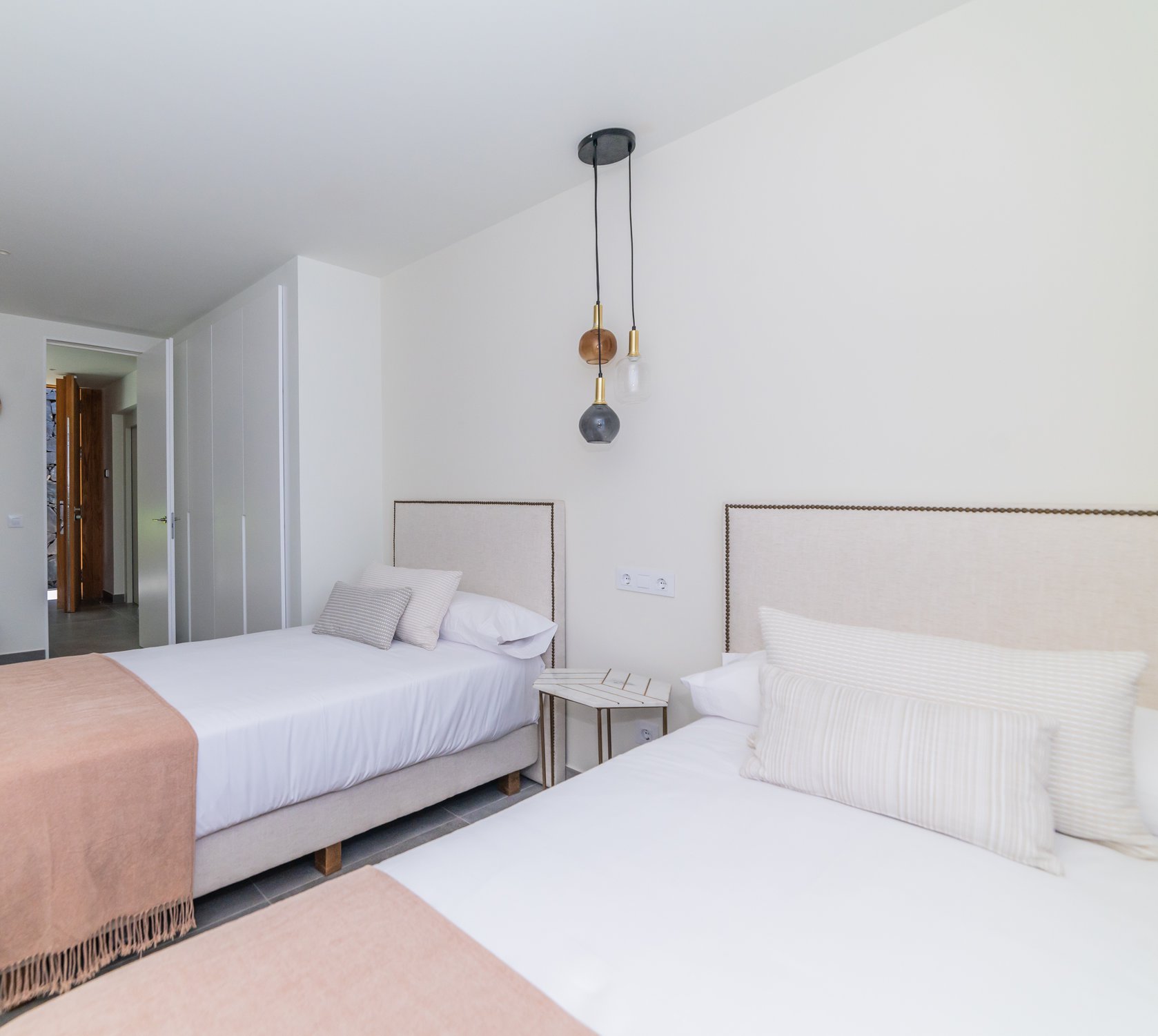Proyecto reforma villa de lujo Tenerife Sur - dormitorio